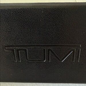 Tumi Black Leather Folding Triangular  Eyewear Case with New Eyeglass Wipe